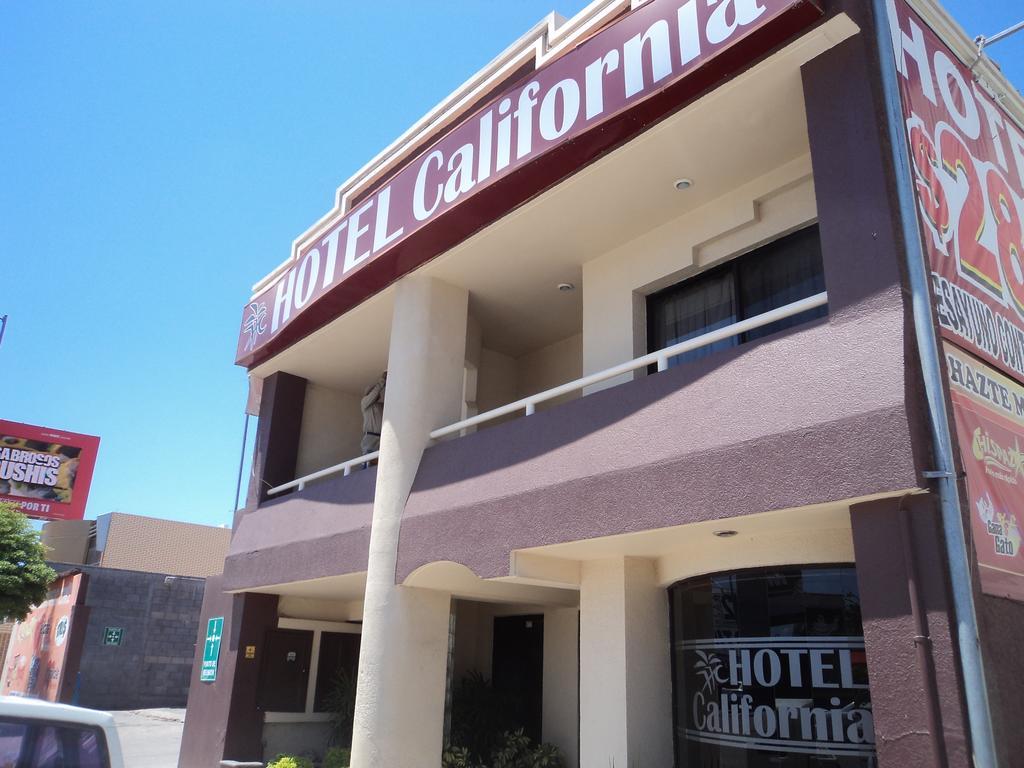 Hotel California 纳沃华 外观 照片